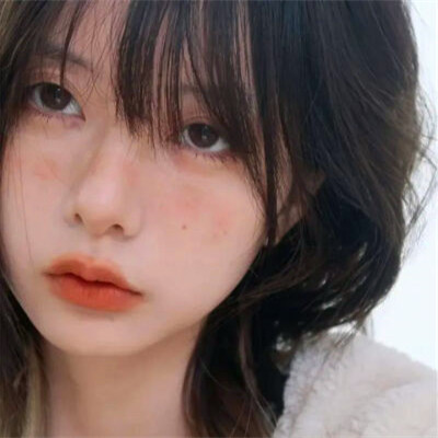 头像意境氛围感女生