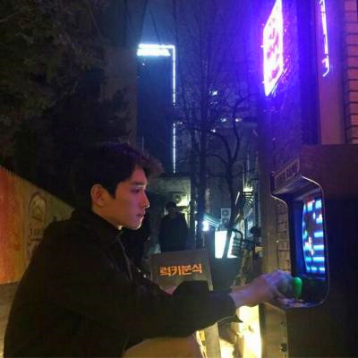 头像图片男生霸气冷酷