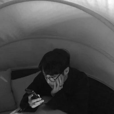 黑白头像霸气冷酷男生真人图片