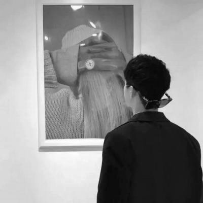 黑白头像深情男生霸气冷酷图片