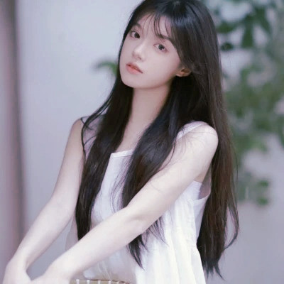 女生微信头像简约干净治愈图片