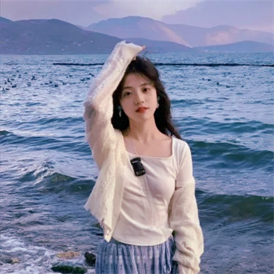 女生微信头像简约干净治愈图片