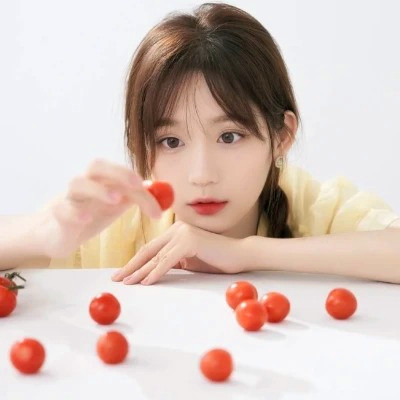 头像简约干净微信头像女生图片