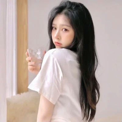 头像简约干净微信头像女生图片