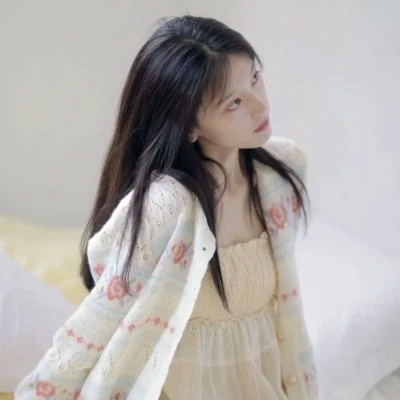 头像简约干净微信头像女生图片