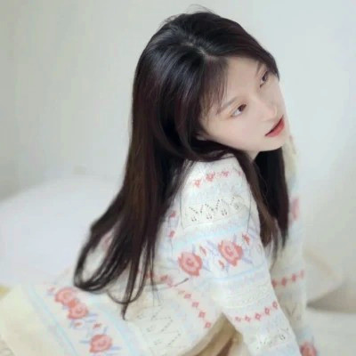 头像简约干净微信头像女生图片
