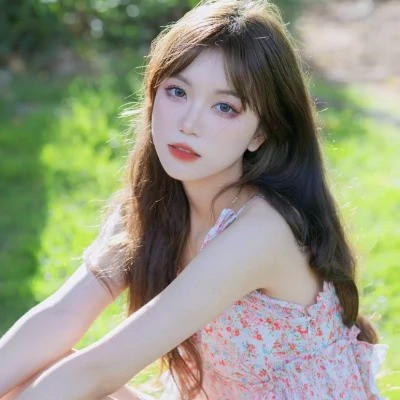 高清非常干净的女生头像图片