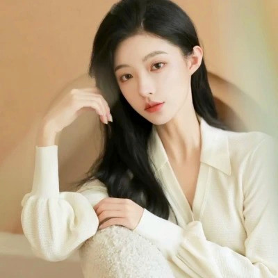 高清非常干净的女生头像图片