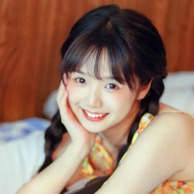 高清非常干净的女生头像图片