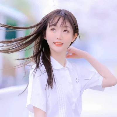 高清非常干净的女生头像图片