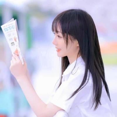 高清非常干净的女生头像图片