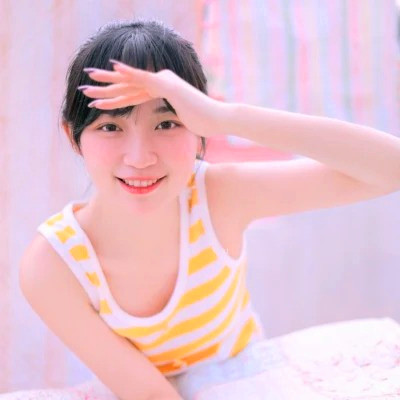 超级干净的女生头像图片