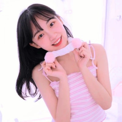 超级干净的女生头像图片
