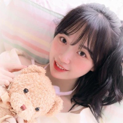 超级干净的女生头像图片