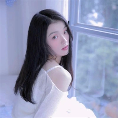 超级干净的女生头像图片