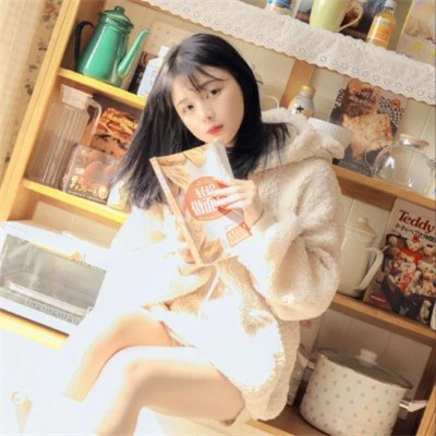 超级干净的女生头像图片