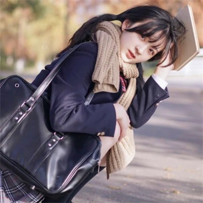 甜美干净温柔的女生头像真人