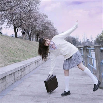 甜美干净温柔的女生头像真人
