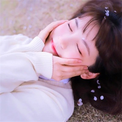甜美干净温柔的女生头像真人