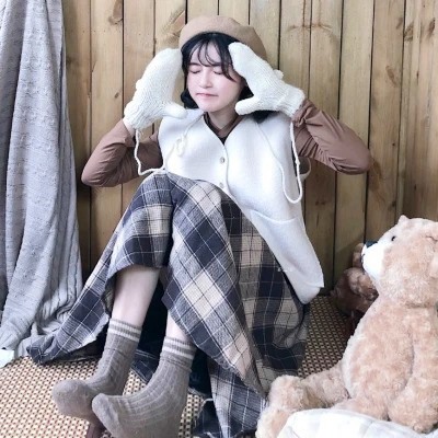 微信干净简约有气质的女生头像图片