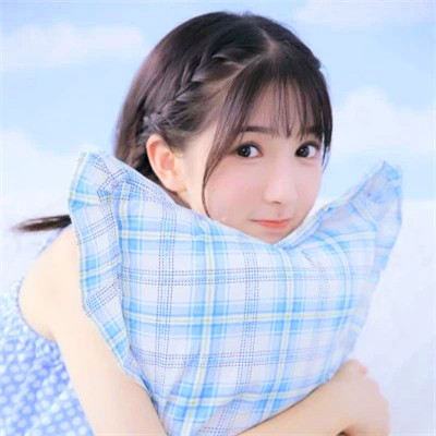 微信干净简约有气质的女生头像图片