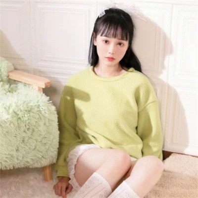微信干净简约有气质的女生头像图片