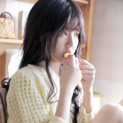 微信干净简约有气质的女生头像图片
