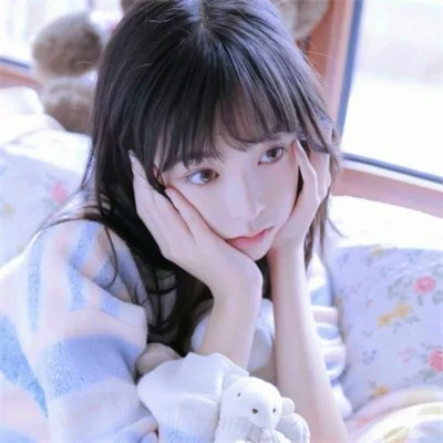 女生头像干净简约治愈系唯美图片