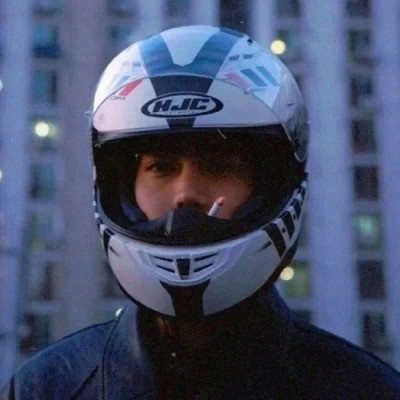 微信头像男生成熟稳重图片
