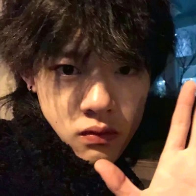 微信头像男生成熟稳重图片