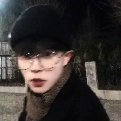 微信头像男生成熟稳重图片