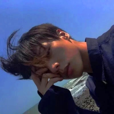 微信头像男生成熟稳重图片