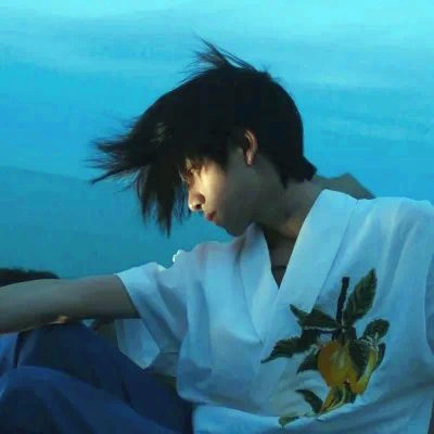 高清头像微信男生成熟稳重