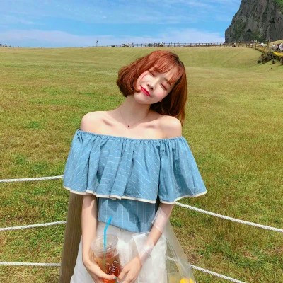 给人一种阳光的头像女生高清图片