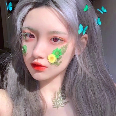 给人一种阳光的头像女生高清图片