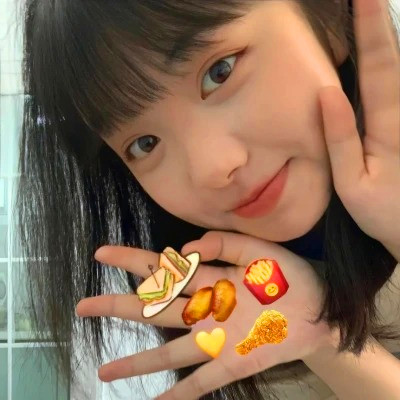 给人一种阳光的头像女生高清图片