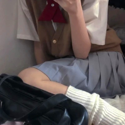 小众不易撞的头像女真人