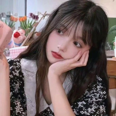 小众不易撞的头像真人女
