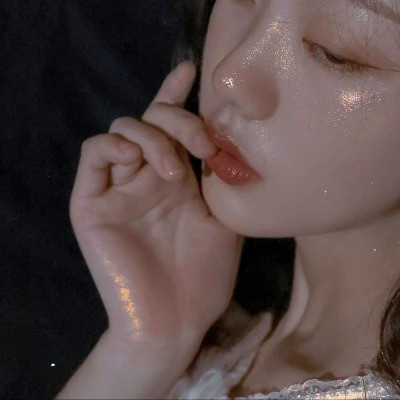 小众不易撞的头像真人女