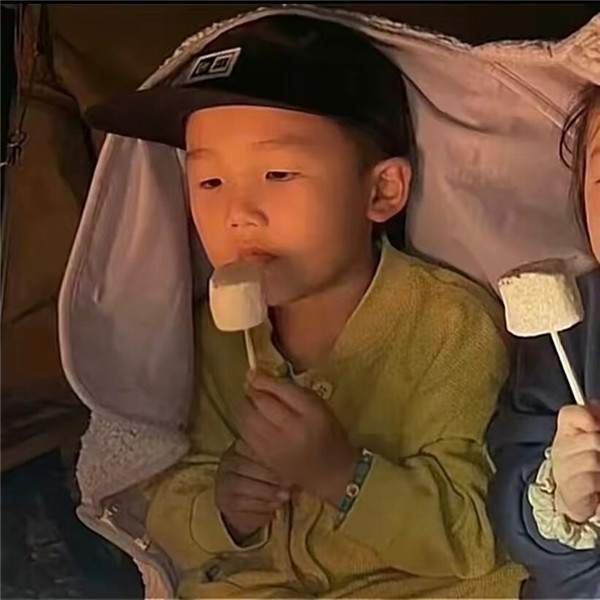 抖音最火的情侣头像萌娃可爱图片
