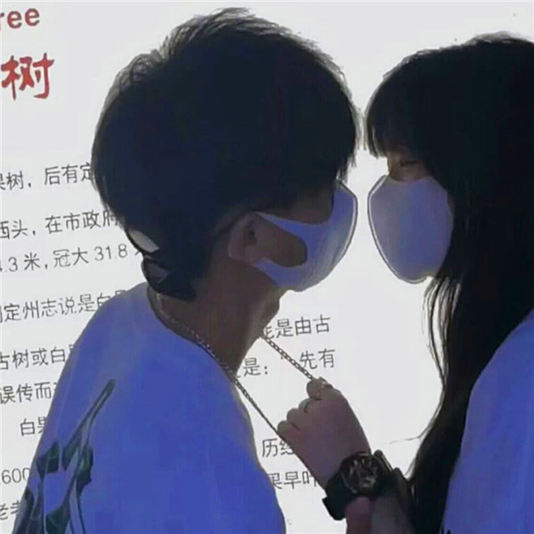 2025抖音最火真人情侣头像