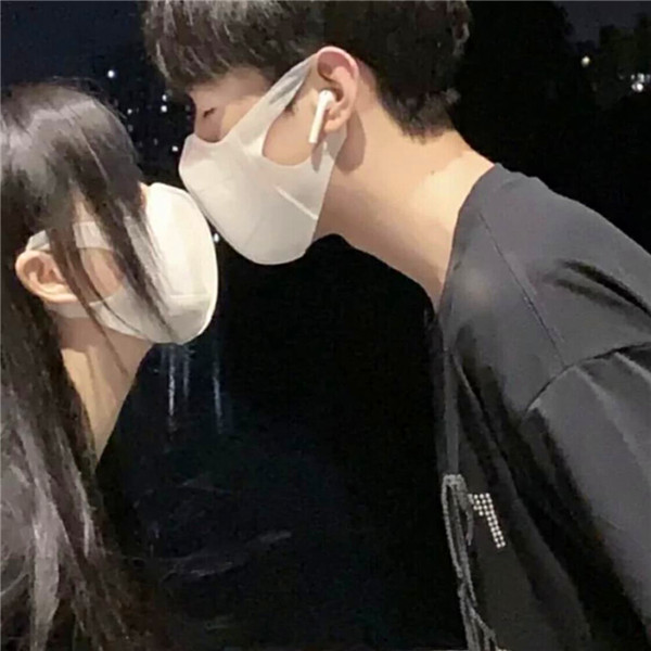 2025抖音最火真人情侣头像