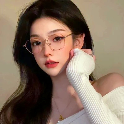 2025年女生最火微信头像