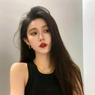 2025年女生最火微信头像