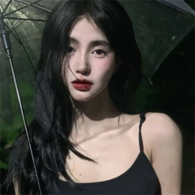 2025年流行高清好看女生头像图片