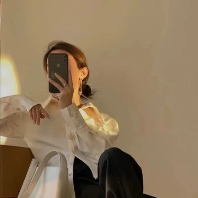 2025年流行高清好看女生头像图片