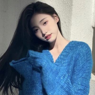 2025年流行高清好看女生头像图片