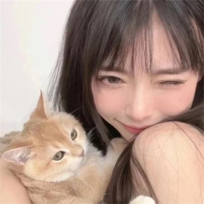 2025年流行高清好看女生头像图片