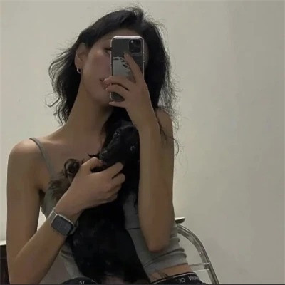 2025年流行高清好看女生头像图片