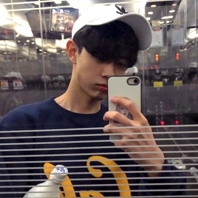 2025男生微信头像超火图片